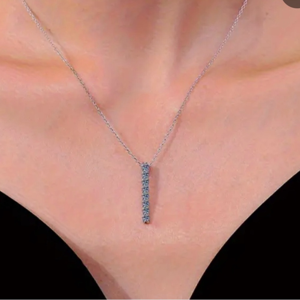 Sterling Moissanite necklace. NEW w/o tags